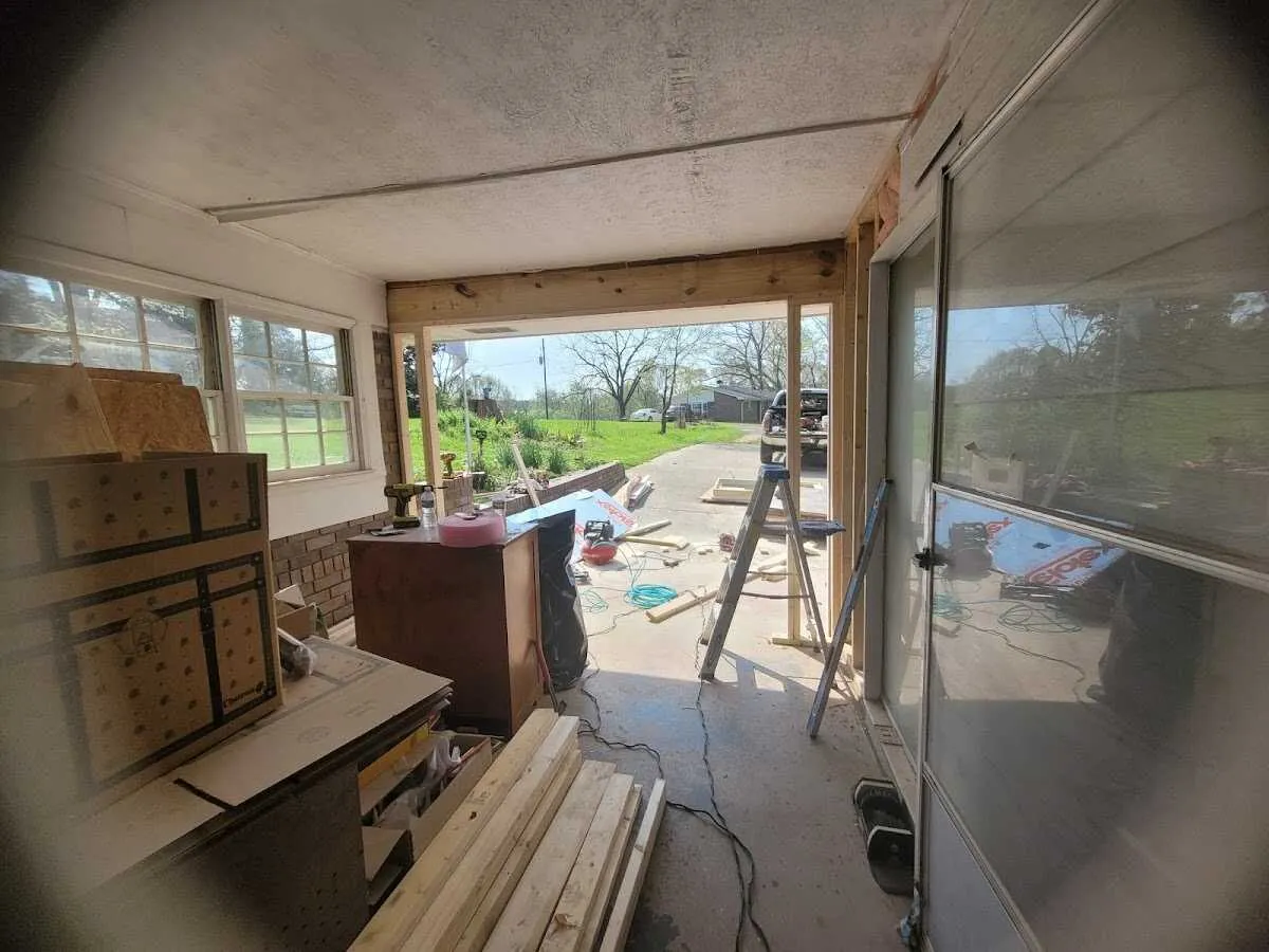 Air movers and dehumidifier for Water Mitigation Services in Zuni Pueblo